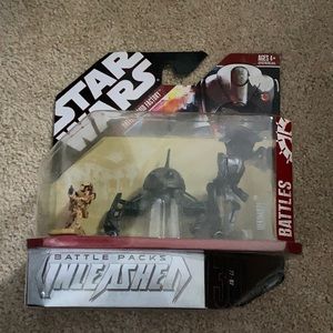 Star Wars collectible no longer produced Droids